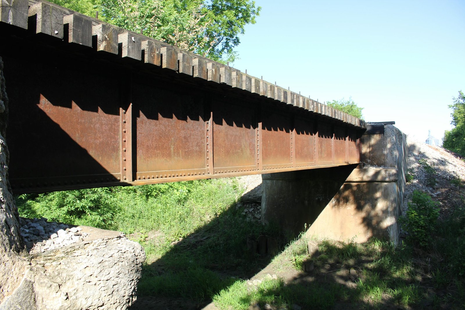Main span